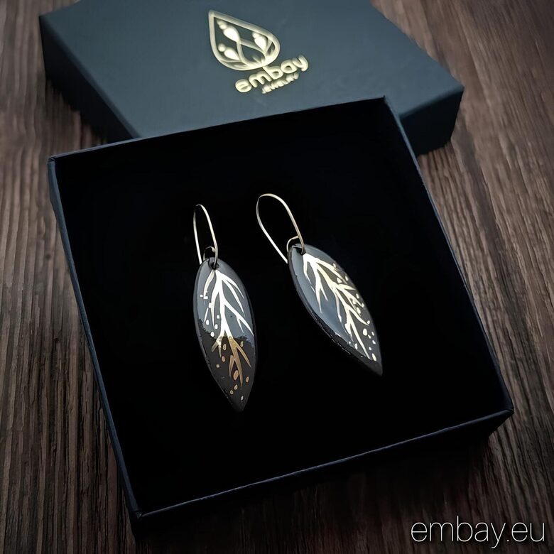 Elegant Black ice Porcelain Leaf Earrings