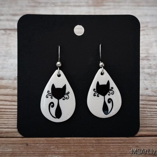 Lāses formas auskari ar kaķiem