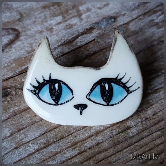 Broša- Balts Kaķis ar zilām acīm